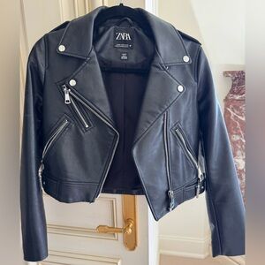 Zara Black Leather Moto Jacket Asymmetrical Design size XS